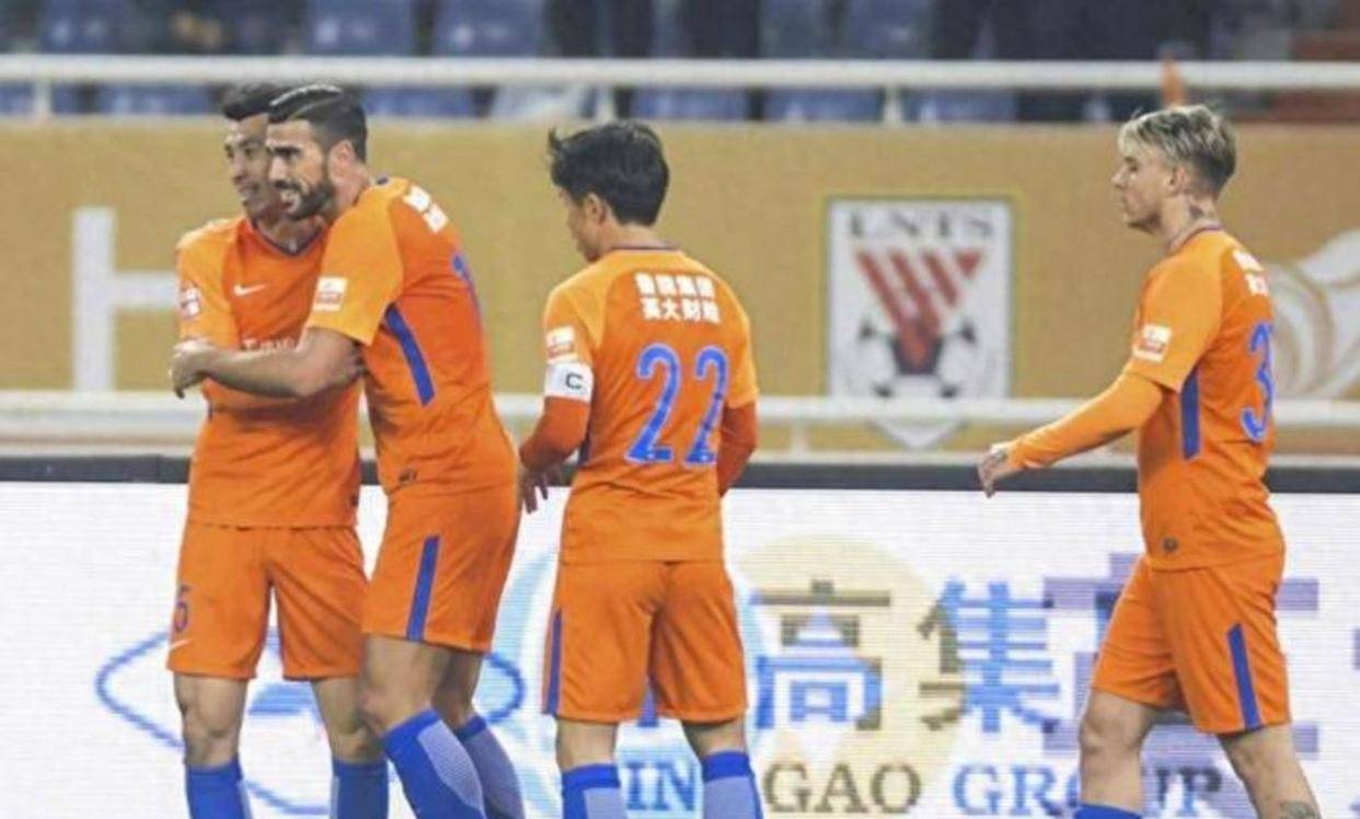 九游官网下载-包含后卫弦外之音！防守漏洞频现，球队防线暴露问题，需紧急处理！的词条